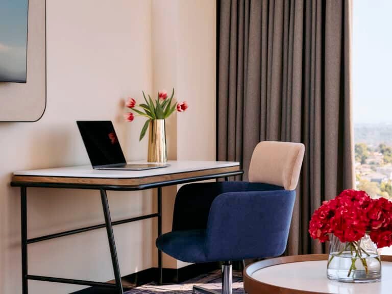 Mercure Melbourne Doncaster sofas and lounge chairs