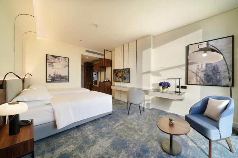 Nova M Hotel Rotana Saudi Arabia custom reception chandeliers