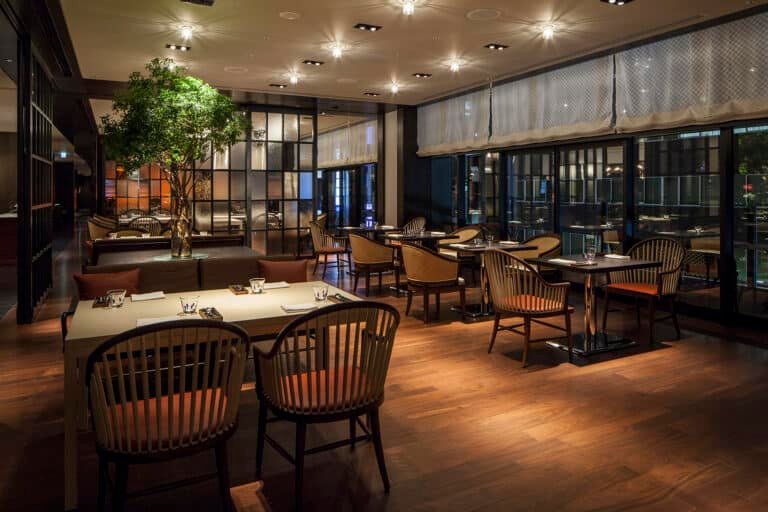 Restaurant banquette with upholstered back Hyatt Ginza Japan