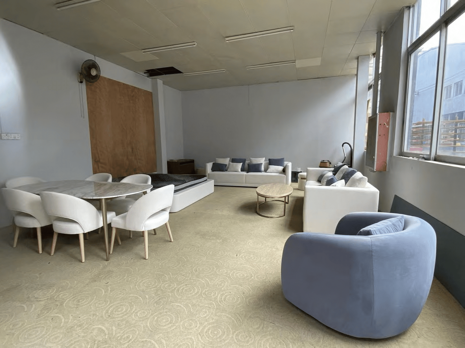 Mock Up Room Furniture